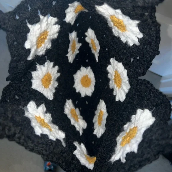 🌼Hand Crocheted Daisy Tote!🌼🥰 - Picture 13 of 14